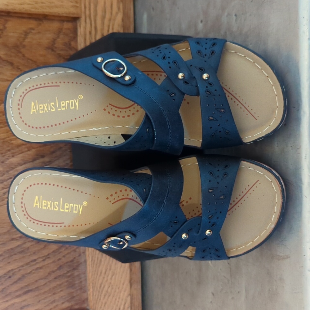 Alexis Leroy Comfort Slip-on Wedge Sandals in Navy (Size US7/EU38)